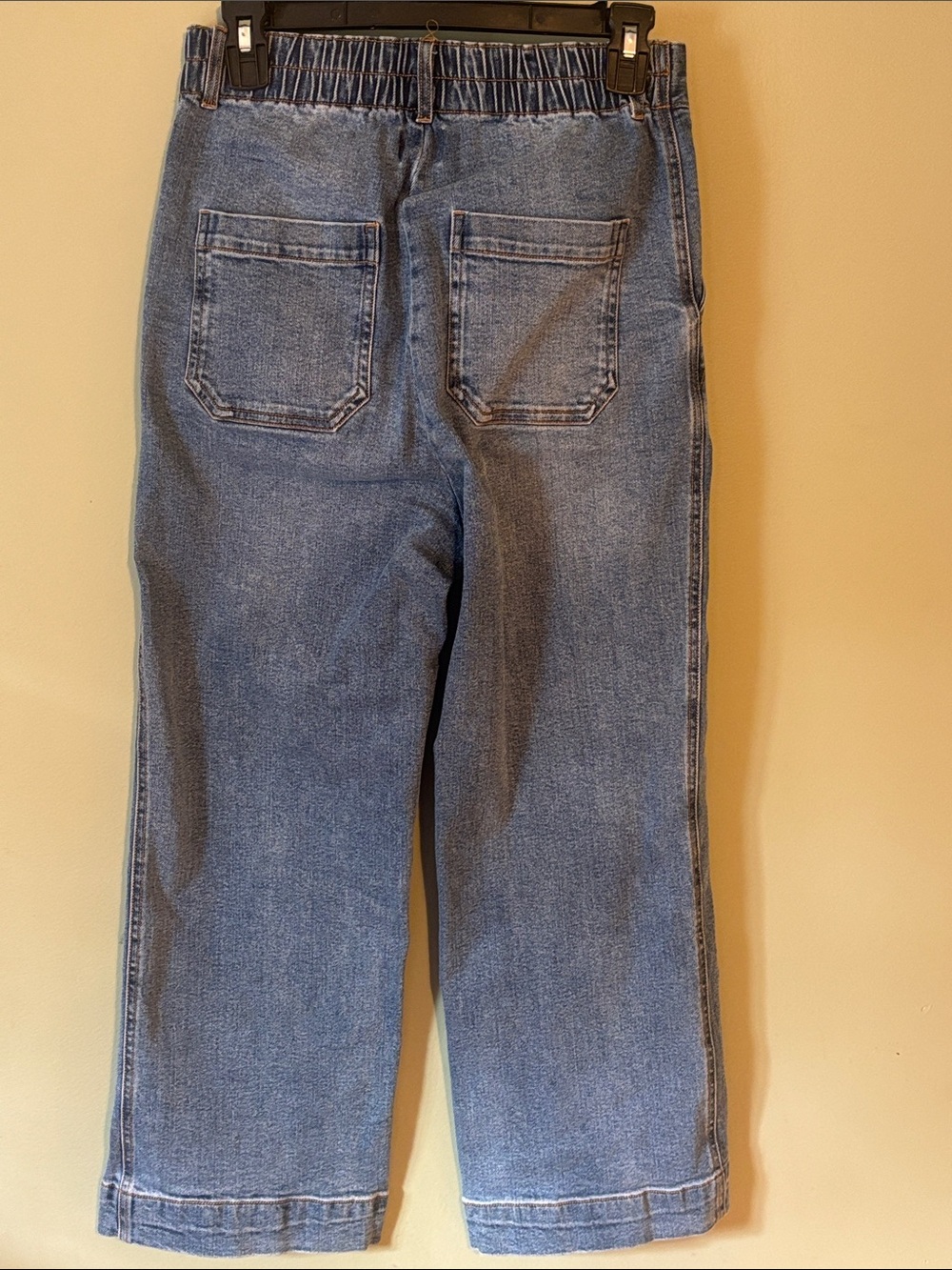 UGG Etna Pants Cropped Wide Leg Blue Jeans. Size M - Picture 4 of 5